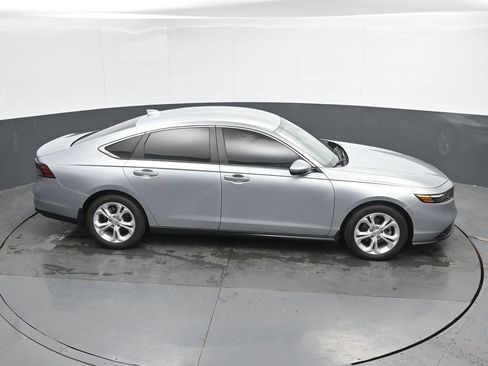 Used 2024 Honda Accord LX image 31