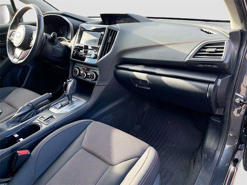 Used 2022 Subaru Crosstrek 2.0i Premium w/ Moonroof Package image 27