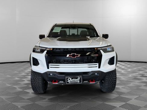 New 2026 Chevrolet Colorado ZR2 w/ Technology Package AWD/4WD image 2