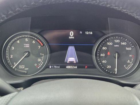 Used 2023 Cadillac XT4 Sport image 17