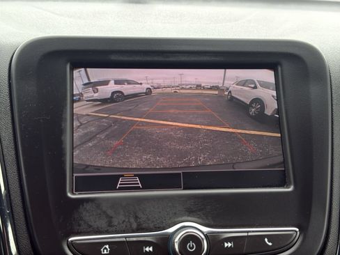Certified 2023 Chevrolet Equinox RS FWD image 19
