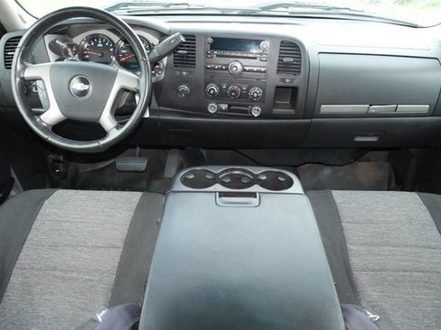 Used 2010 Chevrolet Silverado 1500 LT w/ Power Pack Plus AWD/4WD image 3