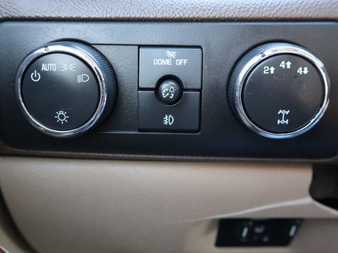 Used 2010 Chevrolet Silverado 2500 LTZ w/ Suspension Package, Off-Road image 29