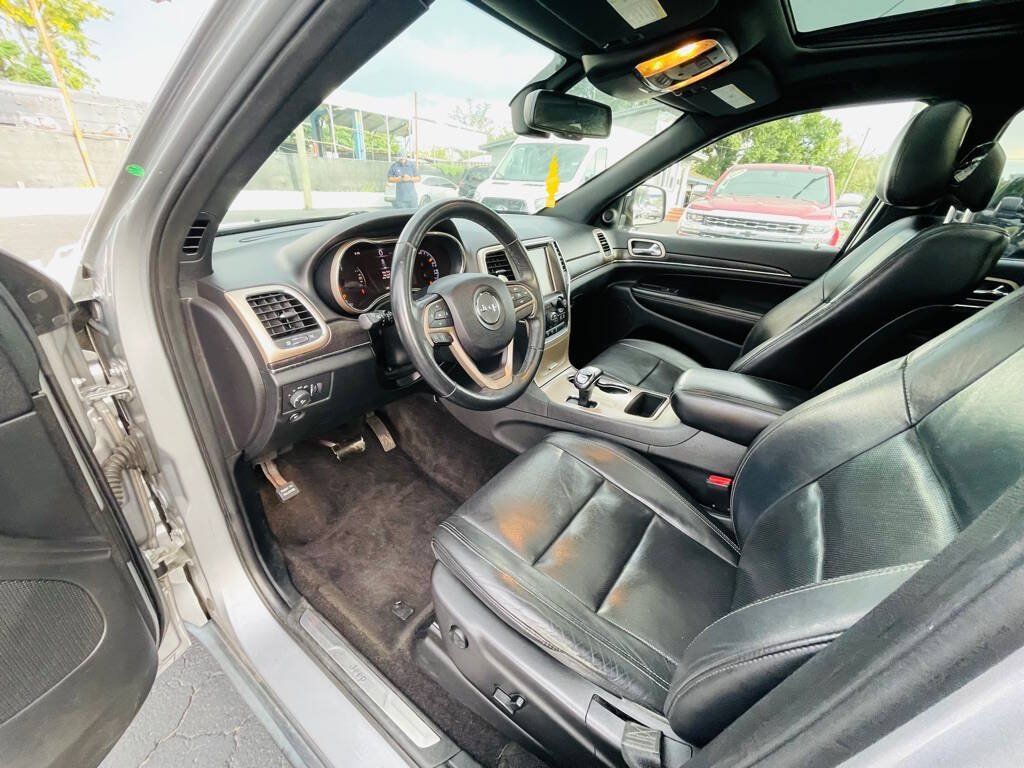 Used 2015 Jeep Grand Cherokee Limited w/ Luxury Group II RWD image 12