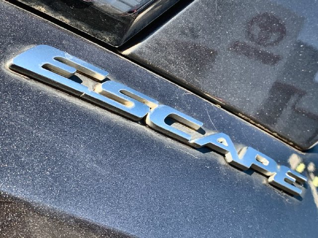 Used 2018 Ford Escape S FWD image 43