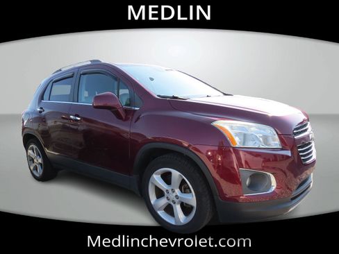 Used 2016 Chevrolet Trax LTZ image 2