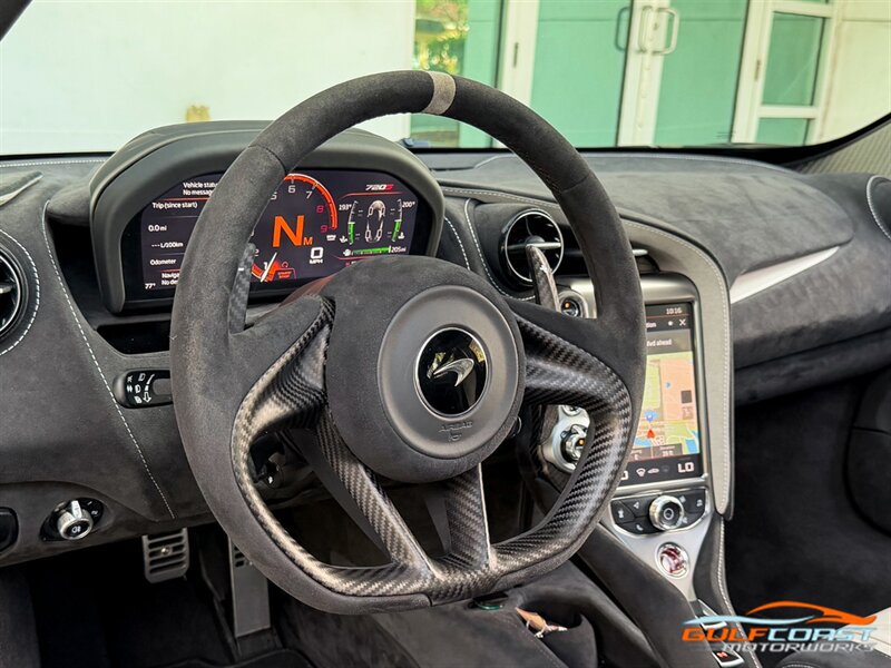 Used 2021 McLaren 720S Performance RWD image 15