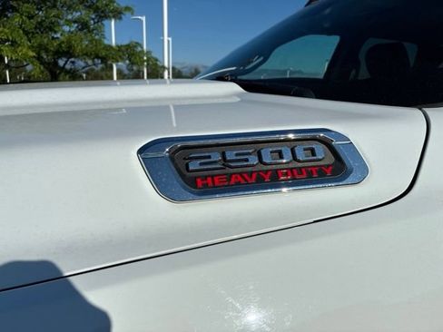 Used 2021 RAM 2500 Laramie AWD/4WD image 5