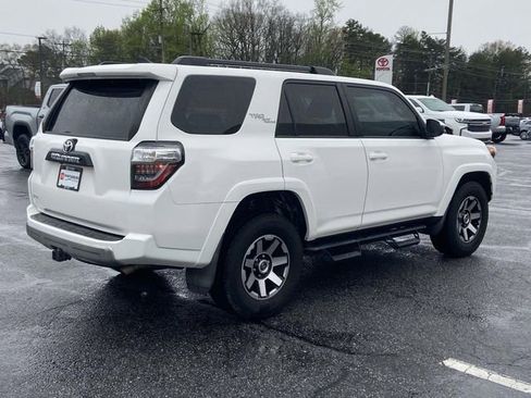 Used 2019 Toyota 4Runner TRD Off-Road image 3