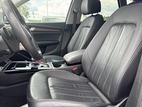 Used 2023 Audi Q5 2.0T Premium AWD/4WD image 13