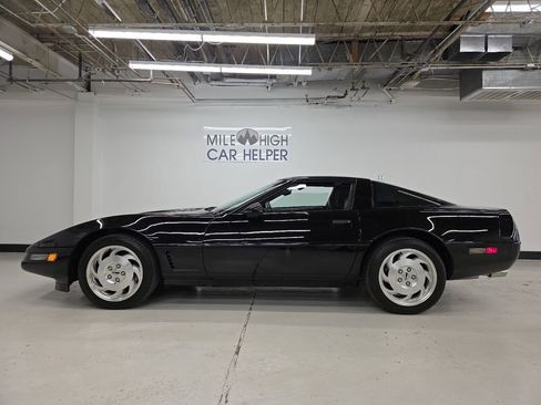 Used 1995 Chevrolet Corvette Coupe RWD image 6