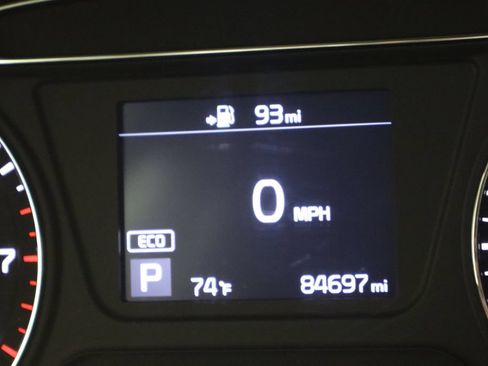 Used 2020 Kia Sorento LX AWD/4WD image 29