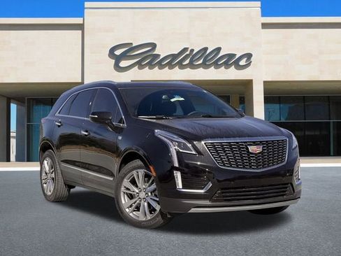 New 2025 Cadillac XT5 Premium Luxury FWD image 2