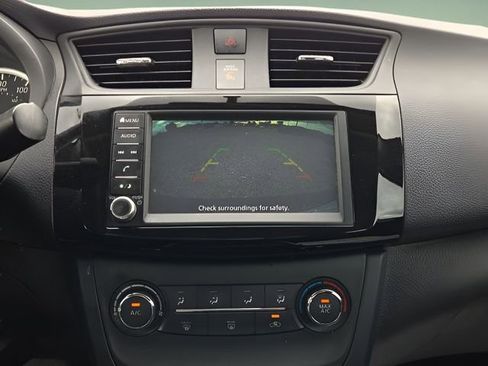 Used 2019 Nissan Sentra S image 28