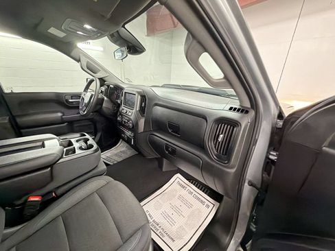 Used 2024 Chevrolet Silverado 1500 Custom Trail Boss AWD/4WD image 27