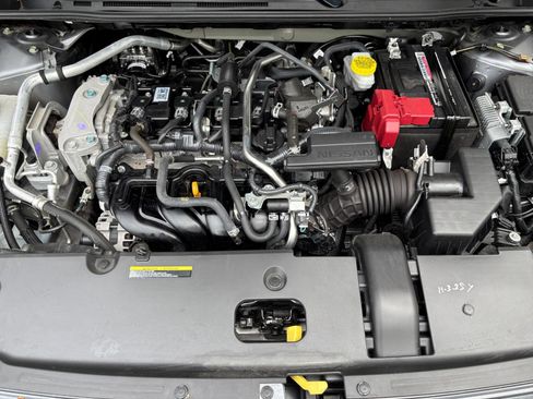 Used 2025 Nissan Sentra SV FWD image 30