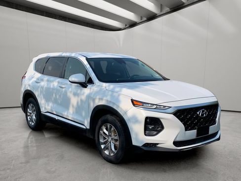 Used 2020 Hyundai Santa Fe SE FWD image 7