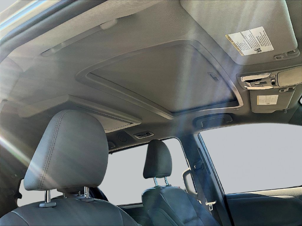 Used 2019 Toyota Sienna XLE Premium w/ Carpet Mat Package AWD/4WD image 30