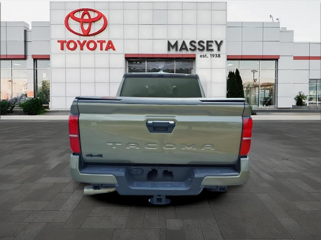 Used 2025 Toyota Tacoma TRD Off-Road AWD/4WD image 4