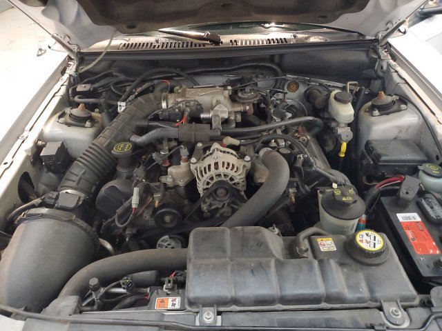 Used 2004 Ford Mustang GT RWD image 19
