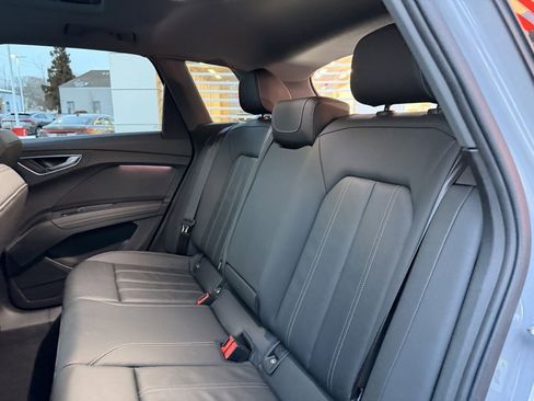 Used 2023 Audi Q4 e-tron Premium Plus w/ Premium Plus image 13