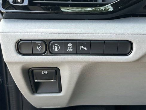 Used 2026 Acura MDX w/ Technology Package image 25