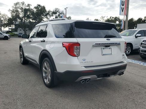 Used 2020 Ford Explorer Platinum w/ Premium Technology Package image 7