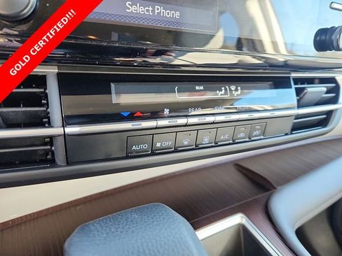 Certified 2024 Toyota Sienna LE image 16