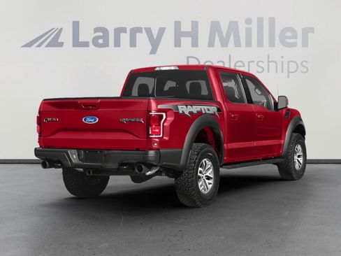 Used 2018 Ford F150 Raptor image 2