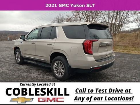 Used 2021 GMC Yukon SLT w/ SLT Luxury Package image 7