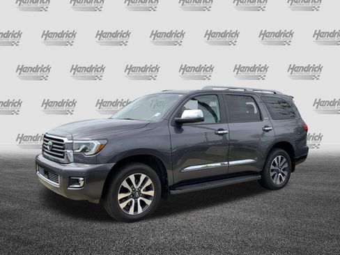 Used 2020 Toyota Sequoia Limited w/ Safety & Convenience Package image 5