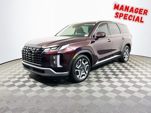 Used 2024 Hyundai Palisade SEL w/ Premium Package FWD image 4