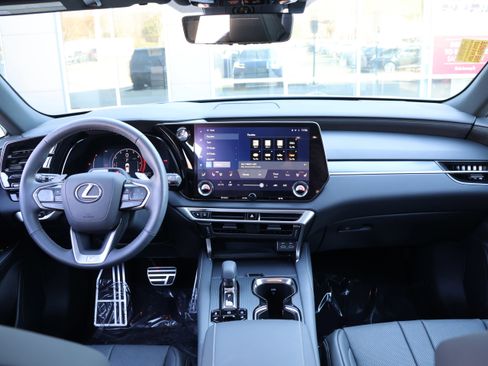 Used 2023 Lexus RX 350 F Sport image 16
