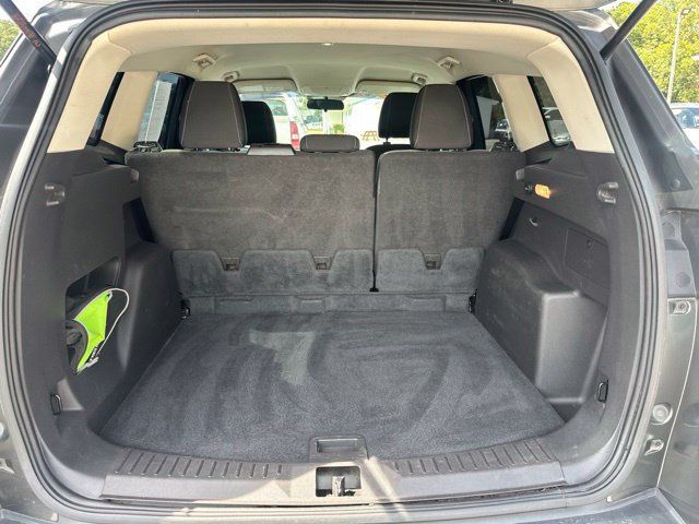 Used 2016 Ford Escape SE FWD image 9