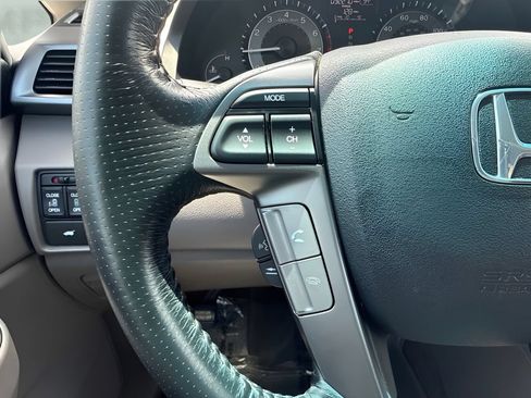 Used 2012 Honda Odyssey EX-L image 16