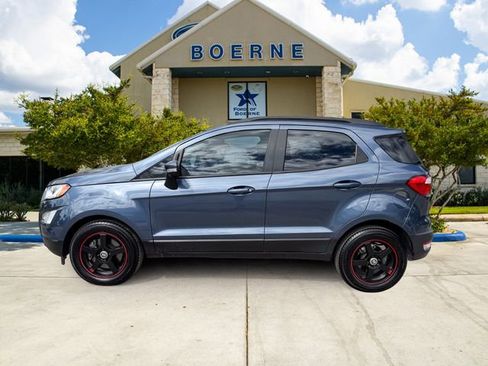 Used 2021 Ford EcoSport SE FWD image 2