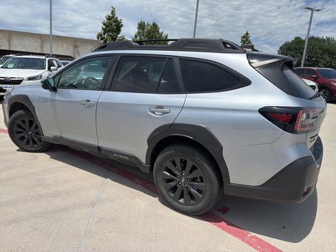 Certified 2024 Subaru Outback Onyx Edition XT AWD/4WD image 3