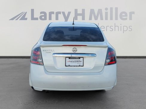 Used 2011 Nissan Sentra 2.0 S w/ Convenience Pkg image 5