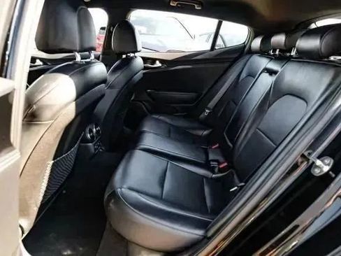 Used 2021 Kia Stinger GT-Line RWD image 46