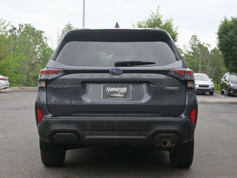 Certified 2025 Subaru Forester Touring AWD/4WD image 8