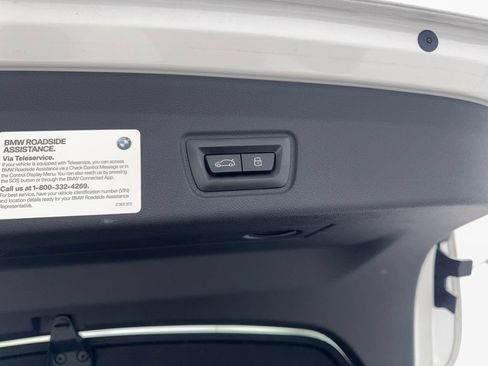 Used 2023 BMW i4 eDrive40 w/ Premium Package RWD image 82