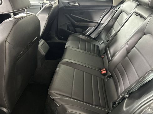 Used 2024 Volkswagen Jetta SE image 22