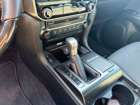 Used 2023 Lexus GX 460 Premium w/ Premium Package AWD/4WD image 10