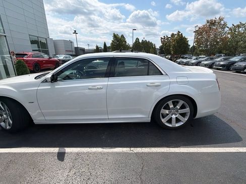 Used 2012 Chrysler 300 SRT8 w/ 19-Premium Speaker Group RWD image 11