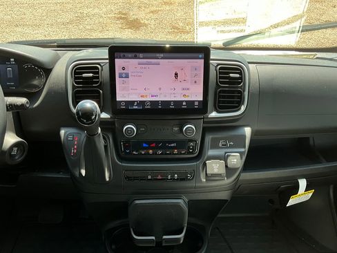 New 2025 RAM ProMaster 1500 w/ Quick Order Package 22H SLT+ image 11