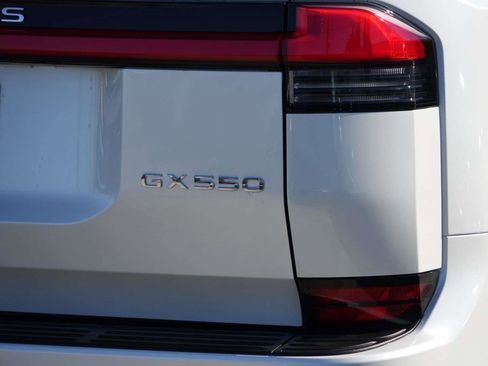Used 2025 Lexus GX 550 GX 550 Premium 4WD 4WD image 5