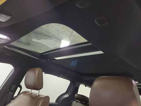 Used 2020 Chrysler Pacifica Limited image 15