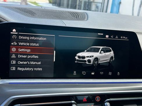 Used 2022 BMW X5 sDrive40i w/ M Sport Package RWD image 65