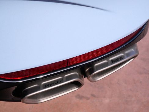 Used 2025 Bentley Continental GT AWD/4WD image 11