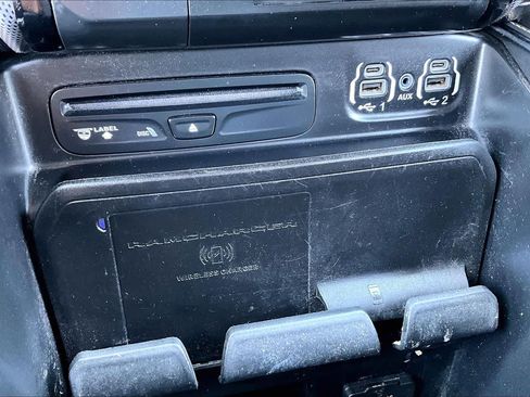 Used 2019 RAM 1500 Limited RWD image 33